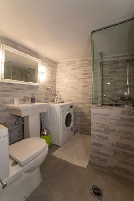 Myrto-Apartments-アテネ エクステリア 写真