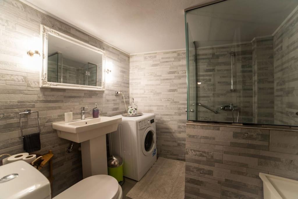 Myrto-Apartments-アテネ エクステリア 写真